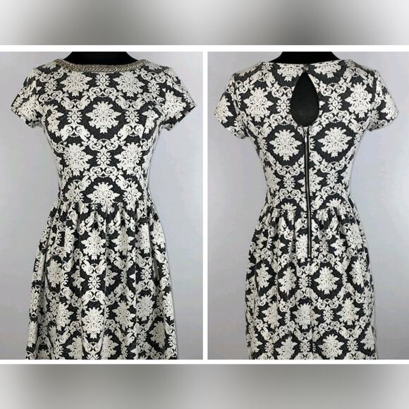 Xhilaration NWT Black & White Jacquard Fit + Flare Keyhole Back Dress XXL - Picture 1 of 16